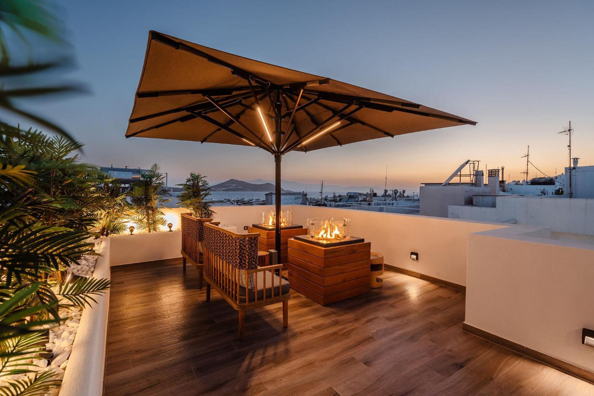 Legato Spa Suites Naxos City エクステリア 写真