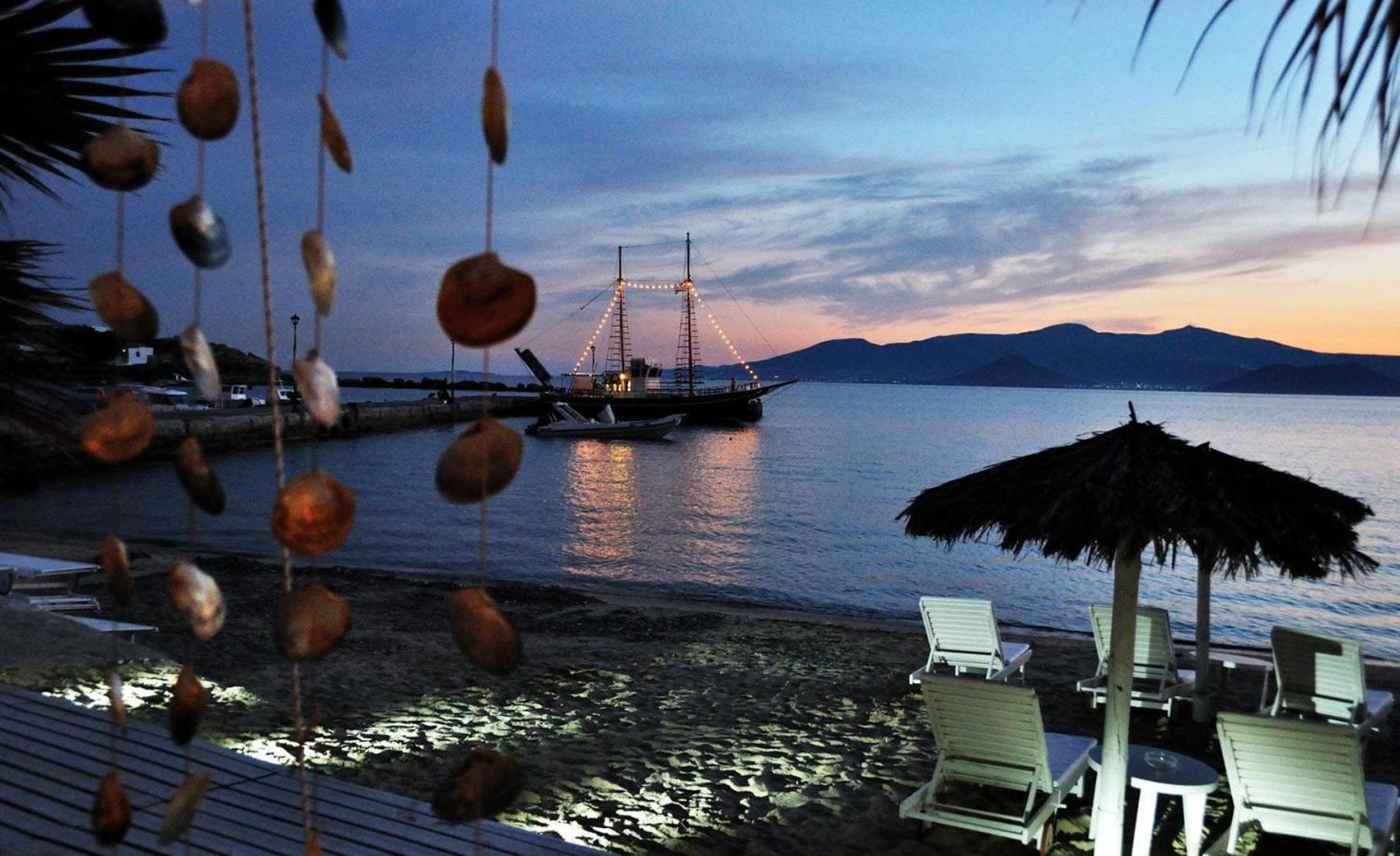 Legato Spa Suites Naxos City エクステリア 写真