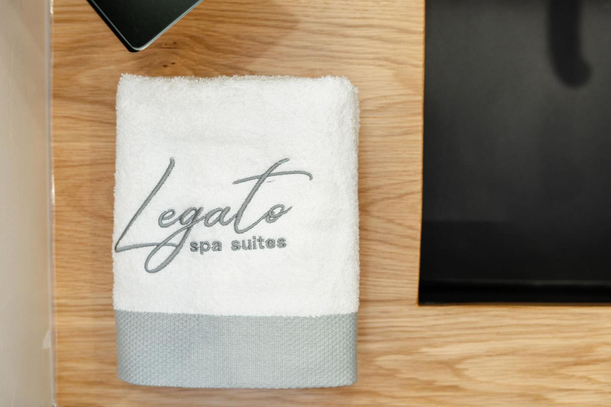 Legato Spa Suites Naxos City エクステリア 写真