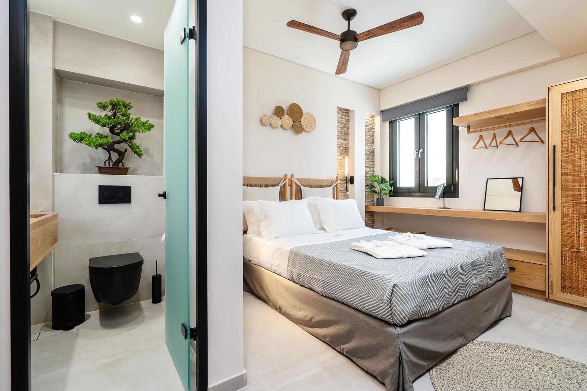 Legato Spa Suites Naxos City エクステリア 写真