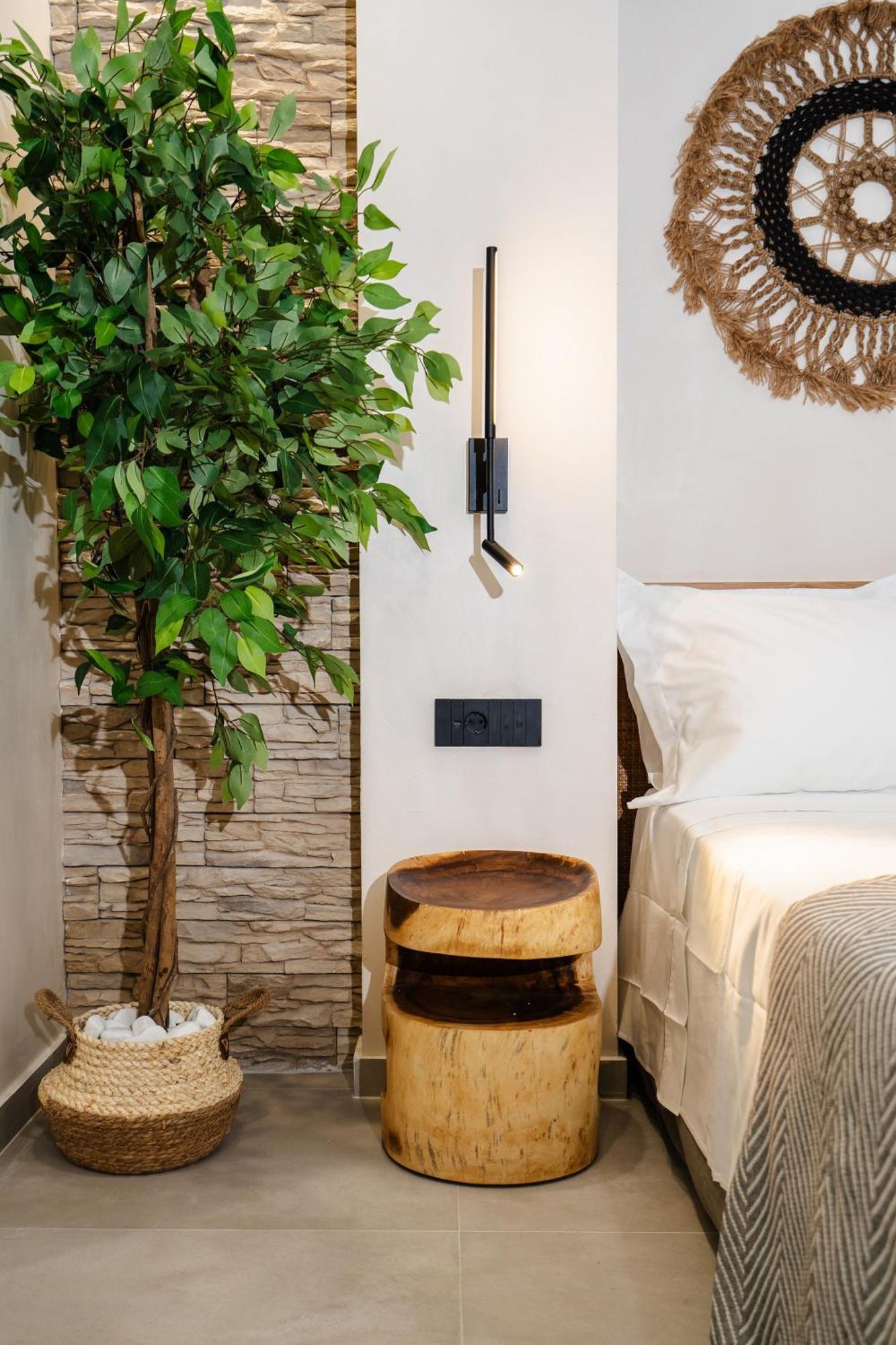 Legato Spa Suites Naxos City エクステリア 写真